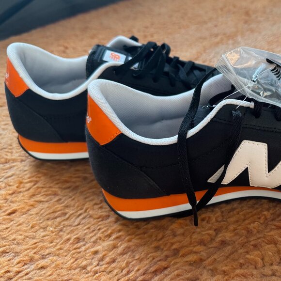 New in Box, Men's Retro New Balance 410 Classic Black White & Orange, Size 10 - Picture 5 of 10